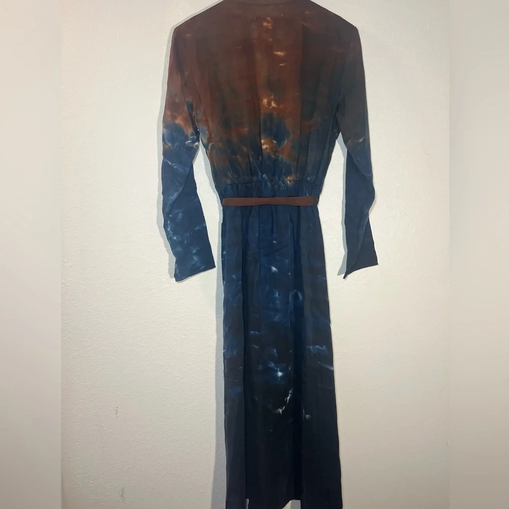 Anthropologie- Cloth & Stone Perla Long Sleeve Tie Dye Maxi Dress - Picture 7 of 15